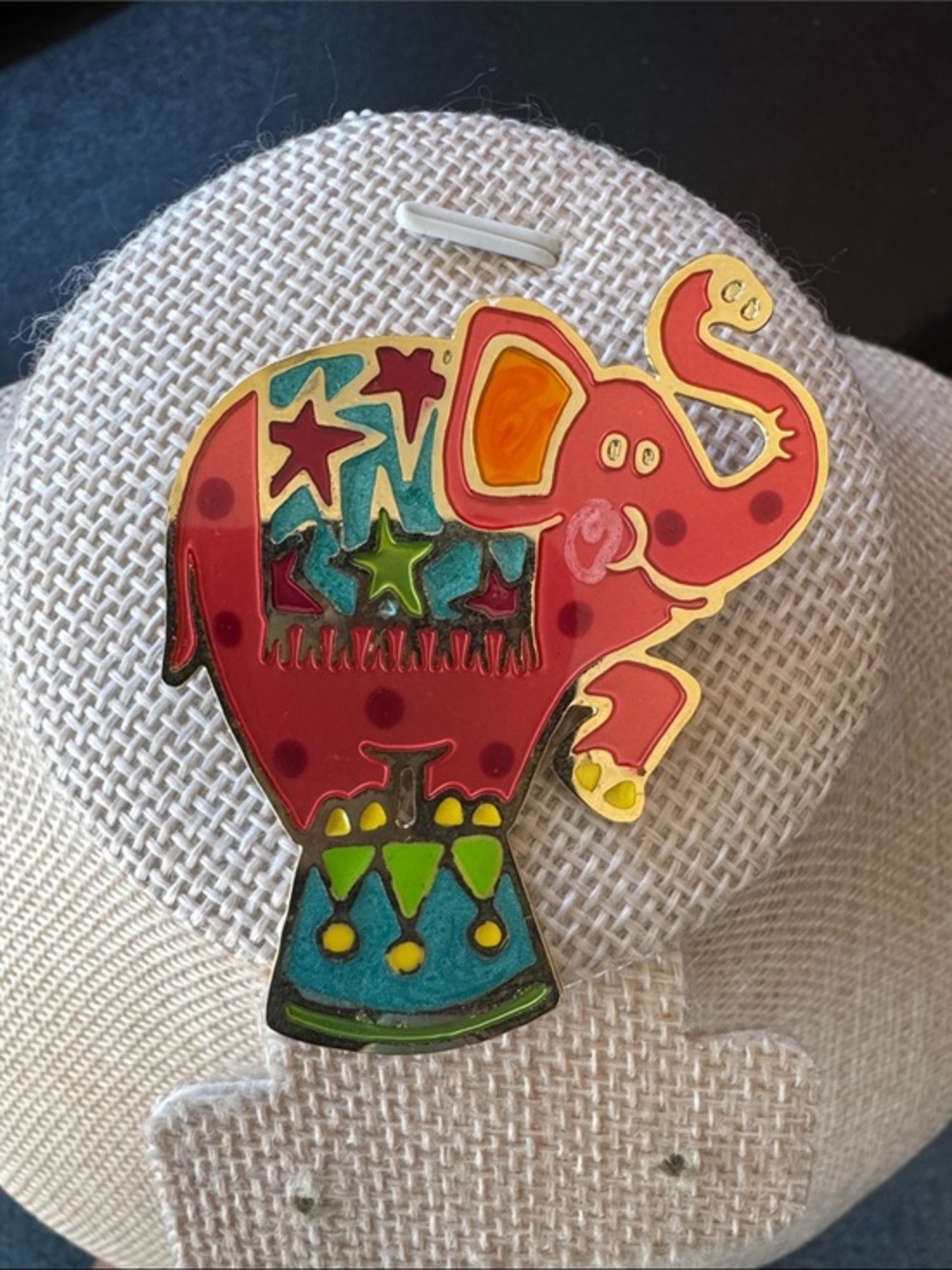 VTG Two Hands Inc Enamel Circus Elephant Brooch Pin Cloissone